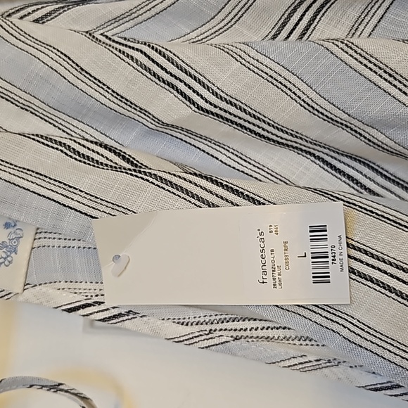 NWT Blue Rain Romper From Francesca's. Blue, Black, White Stripped - Picture 6 of 7